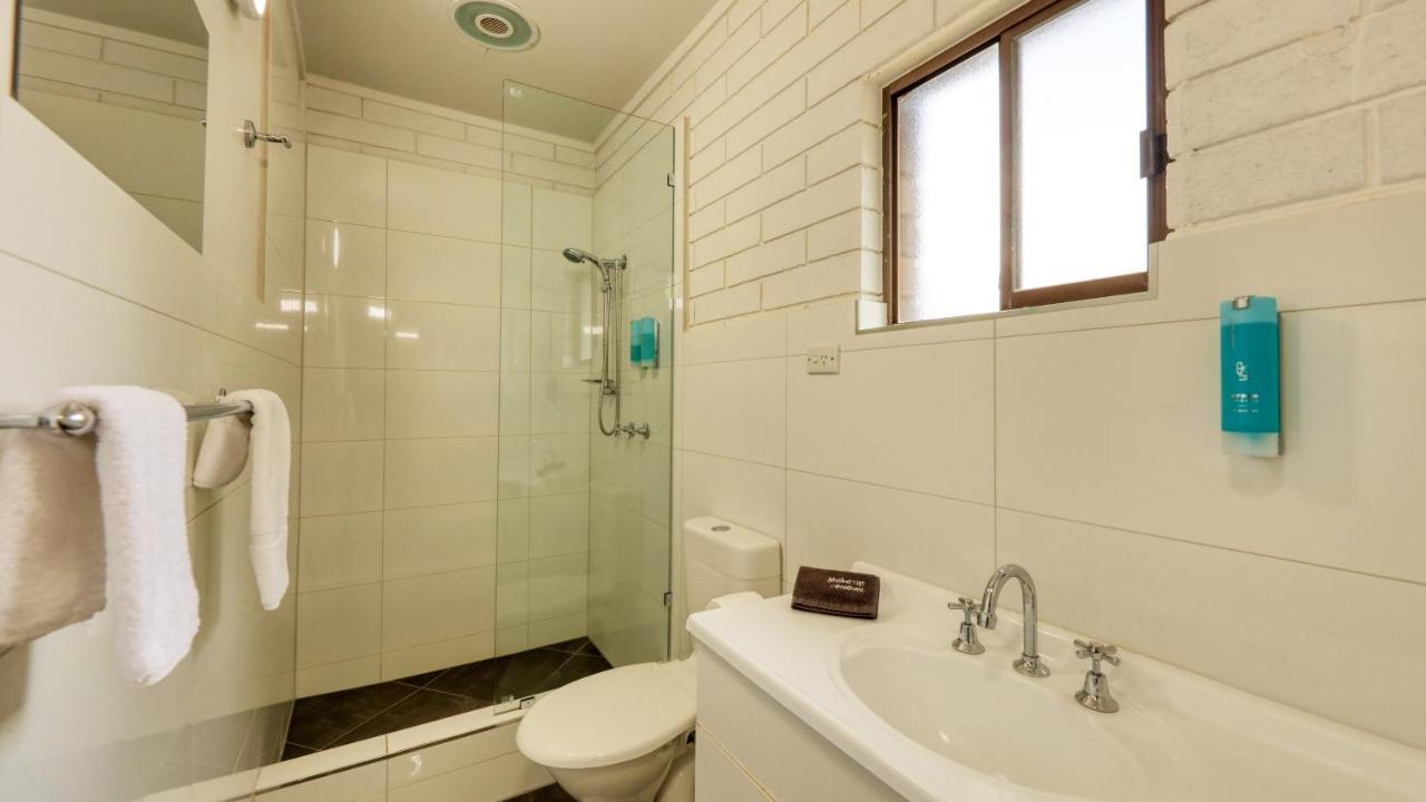 Motel Meneres Corowa Exterior photo